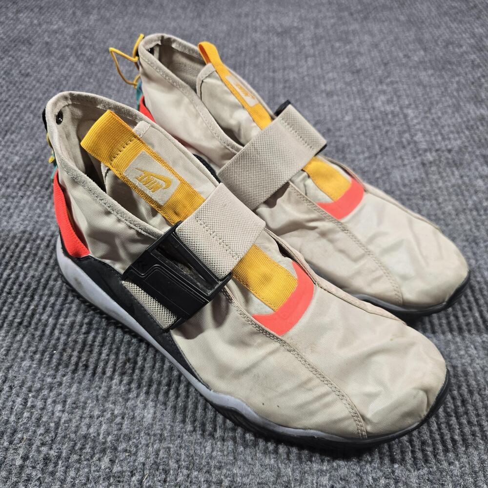 Nike Komyuter Shoes Mens Size 11 Beige Black Strap Buckle Toggle AA0531-200